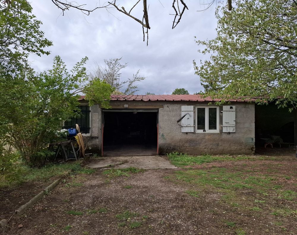 Vente Maison maison avec sous-sol et véranda circuit  NEVERS/MAGNY-COURS 