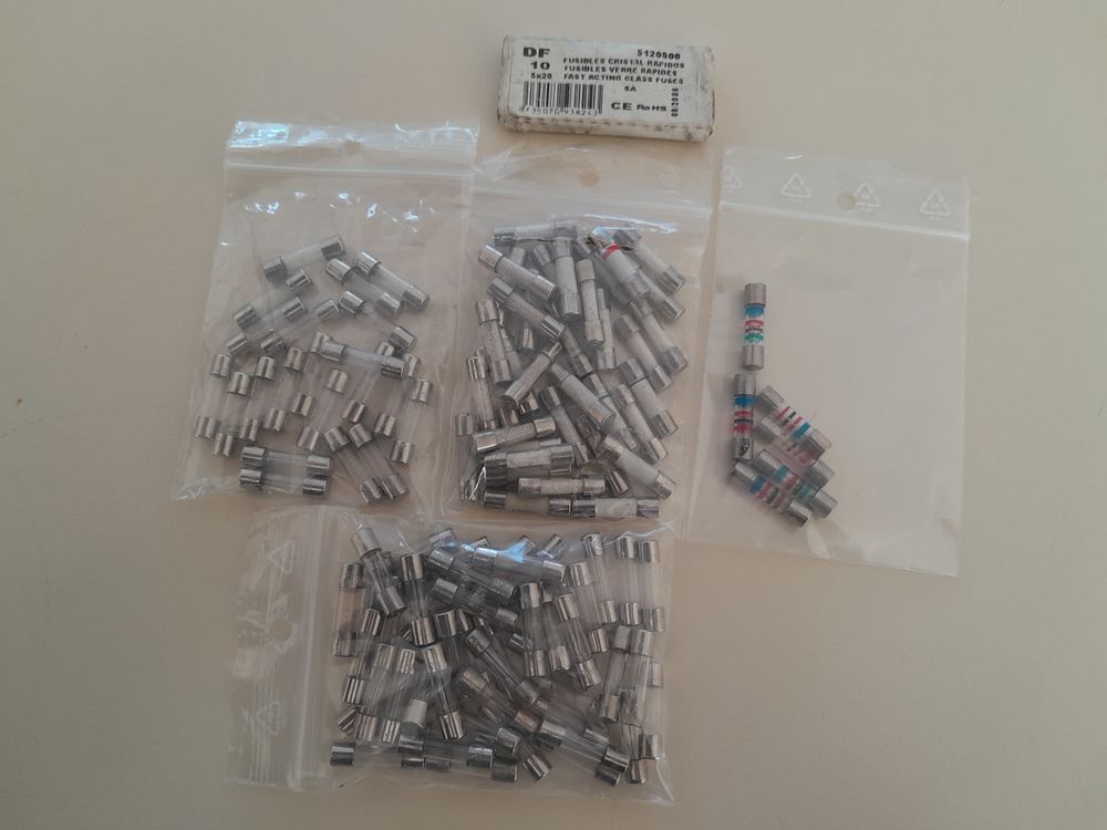 Lot de fusibles 5x20 Bricolage