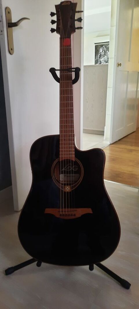 guitare acoustique Marseille 12 (13)