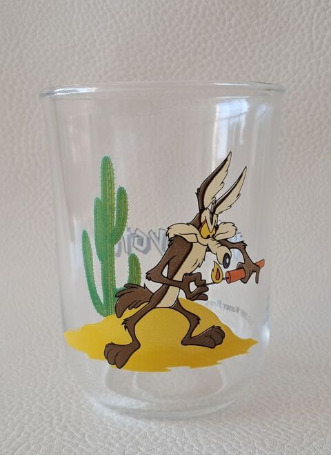 verre moutarde dessin animé 
vil coyote warner bros bip bip 5 Carnon Plage (34)