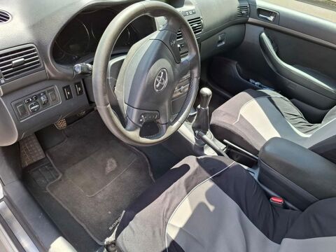 Toyota avensis 110 D-4D Linea Luna