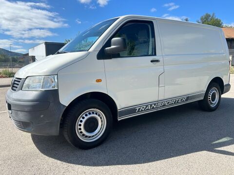 Volkswagen Transporter TRANSPORTER FGN 1.9 TDI 85 3.0T CONFORT TOLE BAS 2006 occasion Montr&eacute;al-la-Cluse 01460