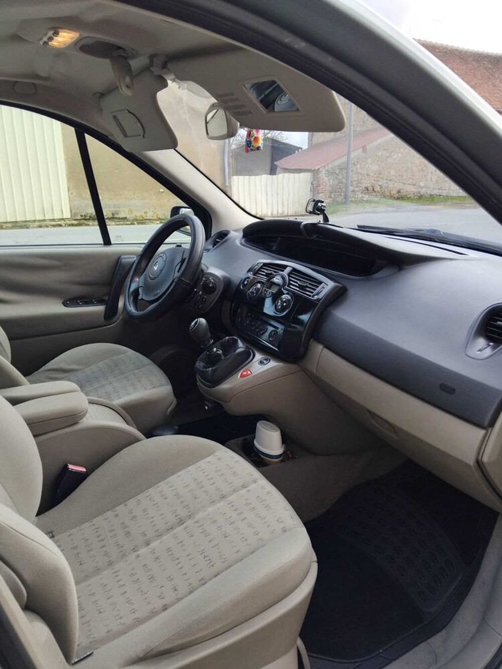 Sc&eacute;nic II Scenic 1.9 dCi 120 Confort Authentique 2004 occasion 03380 Lamaids