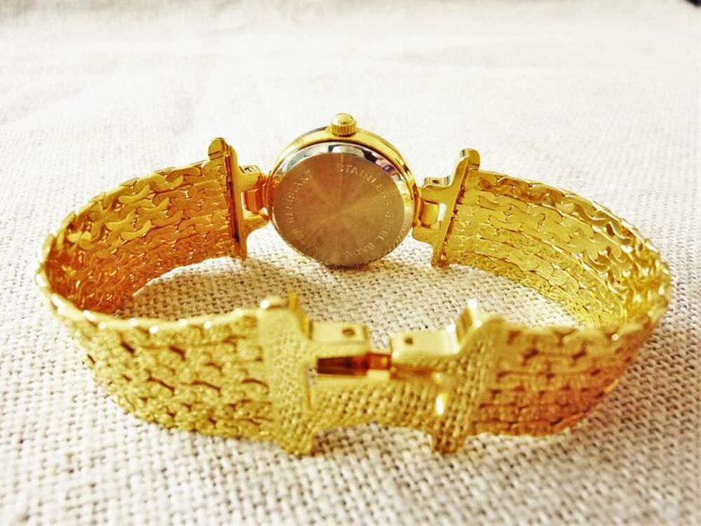 LUC DESROCHES montre Bijou Dame 1985 DAM00019 Bijoux et montres