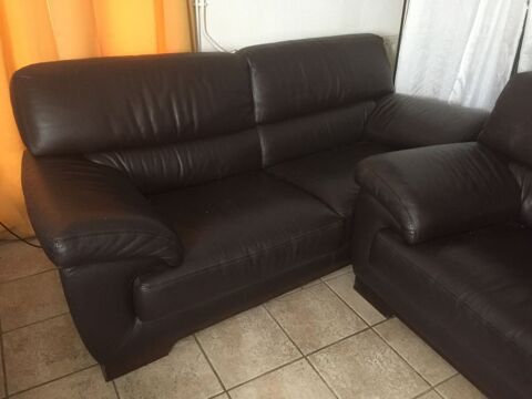 2 canaps + 1 table basse 3200 Lamalou-les-Bains (34)