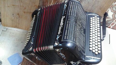 mon accordéon. 1850 Champigny-sur-Marne (94)