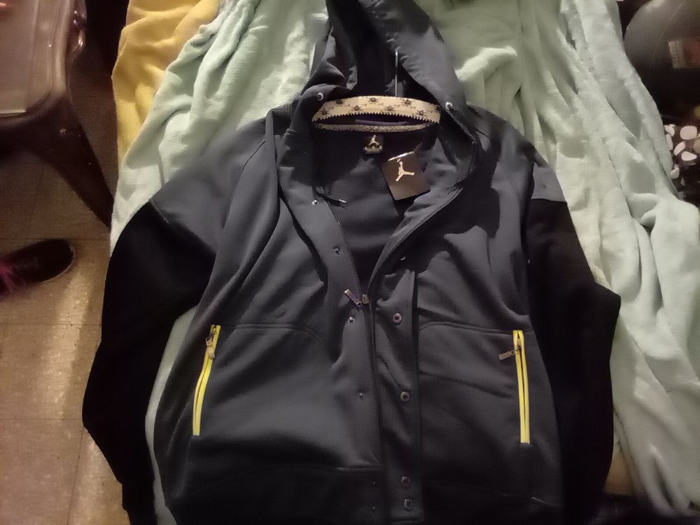 Veste &agrave; capuche Jordan Vêtements