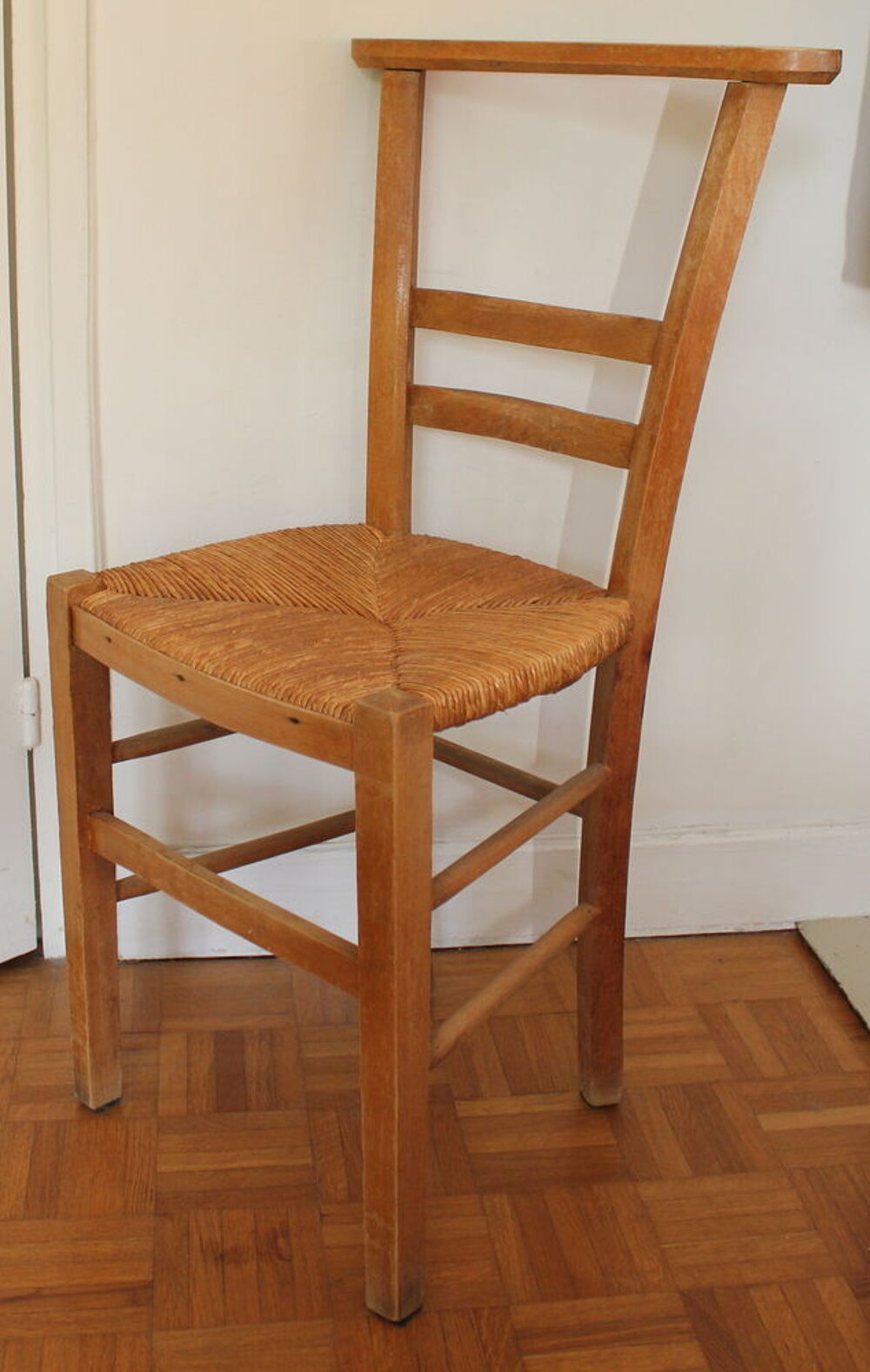 Chaise de fumeur ou Prie-Dieu Meubles