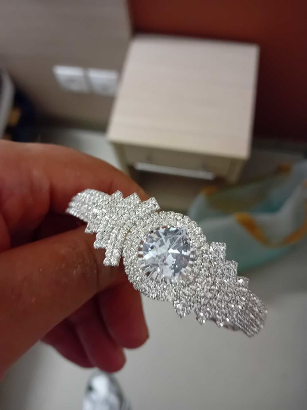 Bracelet en Or blanc et Diamant &eth;Ÿ'Ž et Zyrco 