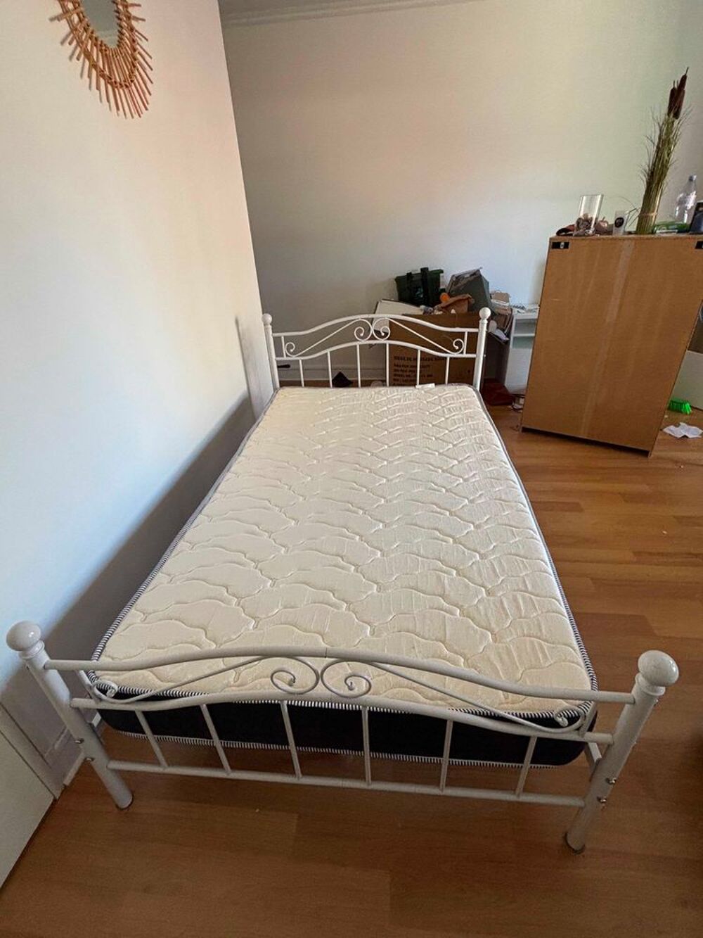 Lit 120x200 + matelas comme neuf - 250€ Meubles