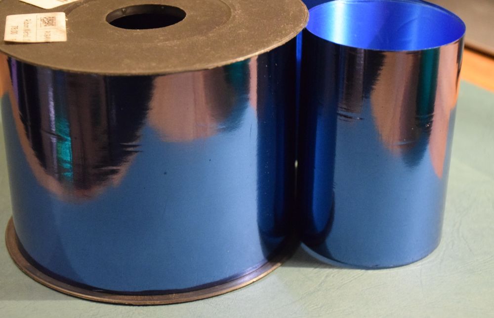 Ruban Bleu M&eacute;tal Cadeau Noel Fetes 100 m/m x 68 m neuf. D�coration