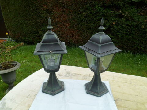 deux lanternes de jardin 15 euros les deux 0 Charleval (27)