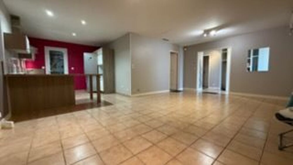 Vente Maison maison de 2001, 103m2, centre ville Vendôme