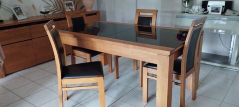 Table et 4 chaises 1000 La Seyne-sur-Mer (83)