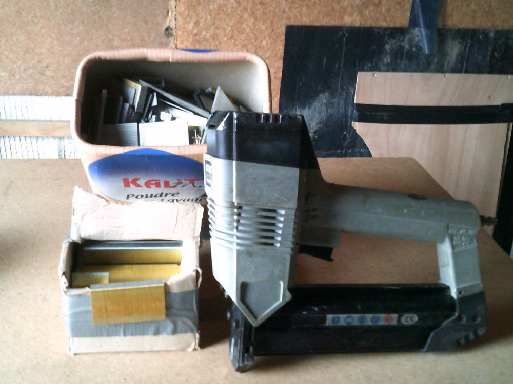 Agrafeuse pneumatique RAPID Bricolage