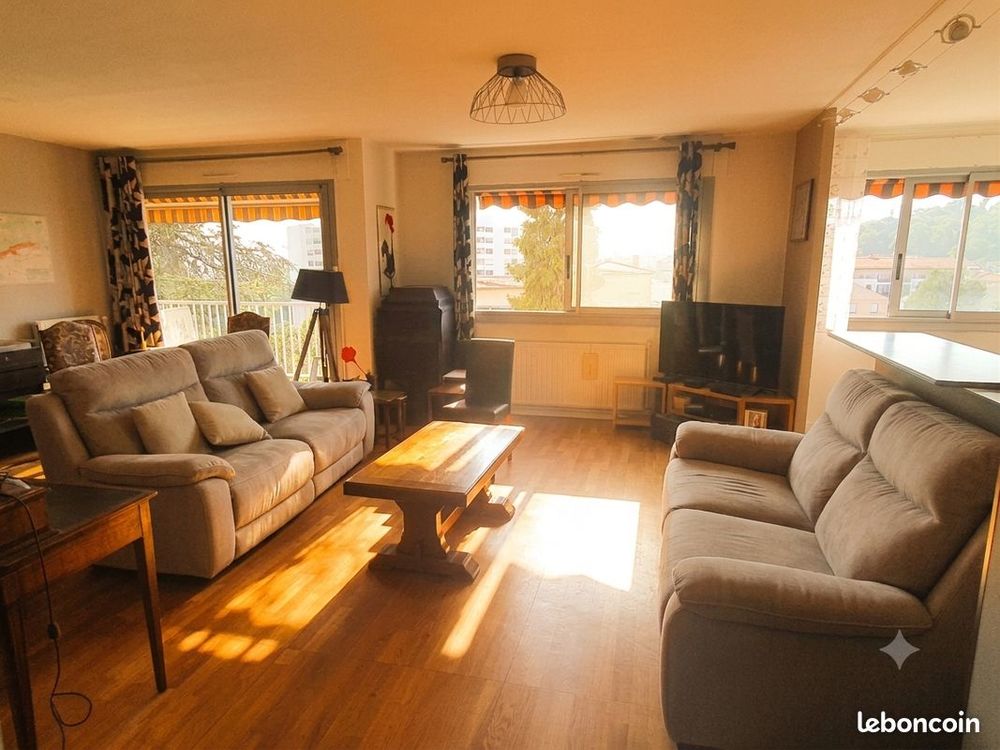Vente Maison Appartement T4 à 5 mn du métro - Résidence le camelia Oullins