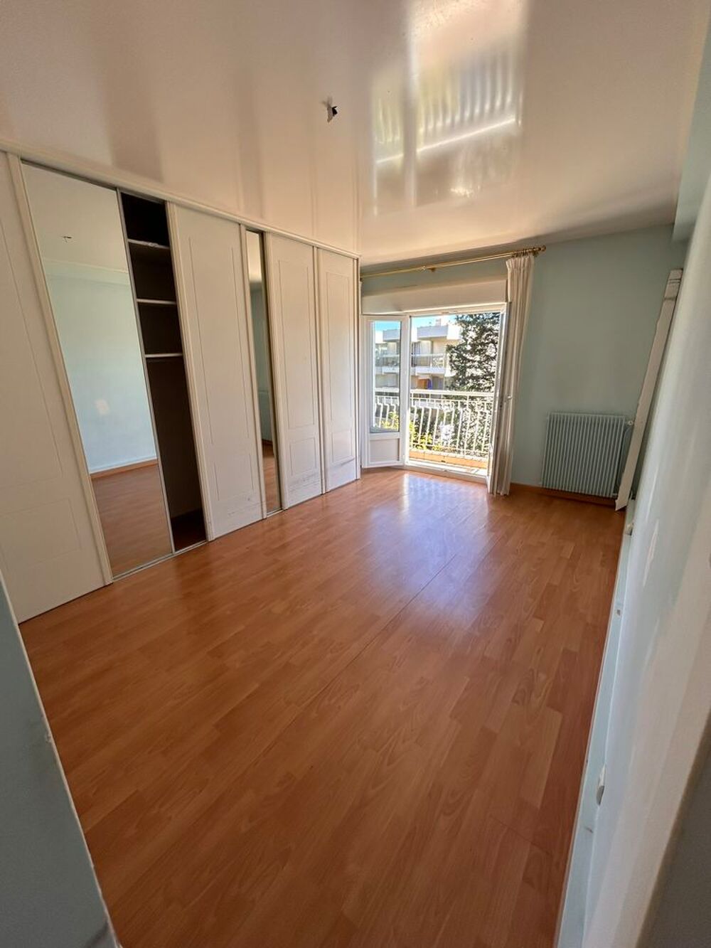 Location Appartement 3 pièces meublé proche Hôpital de Broussailles Cannes