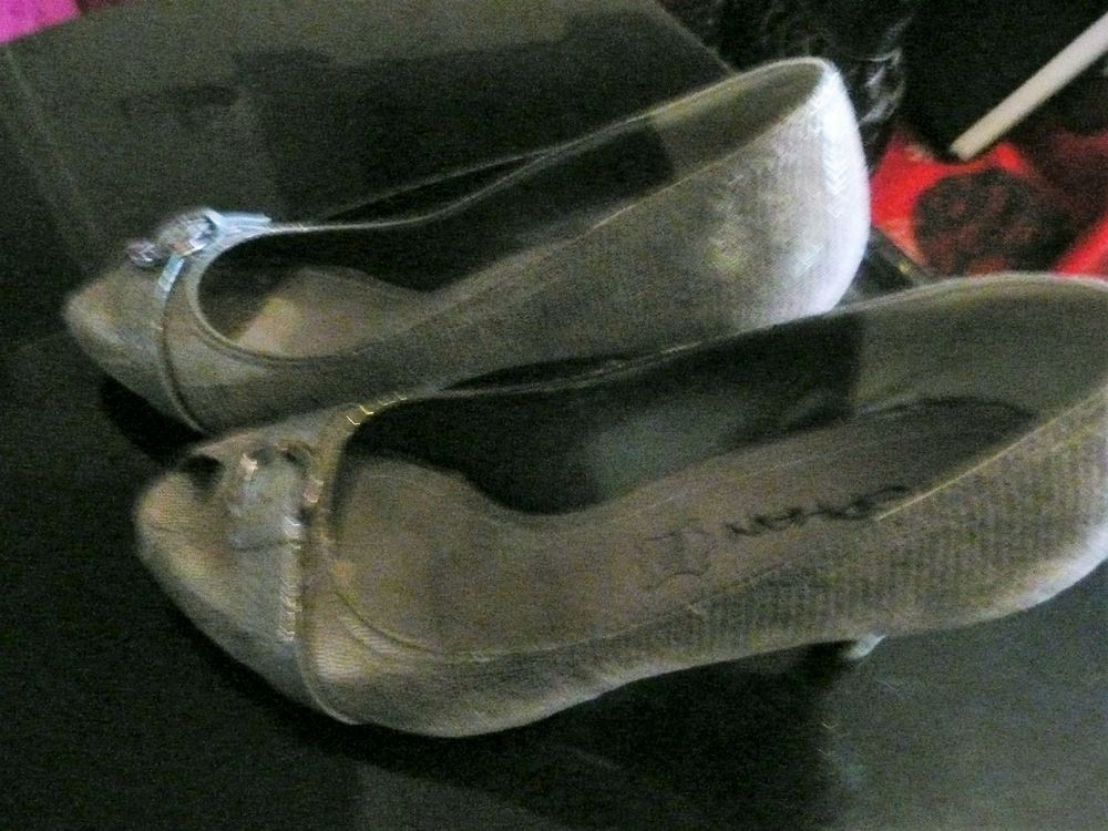vend tres belle chaussure Chaussures