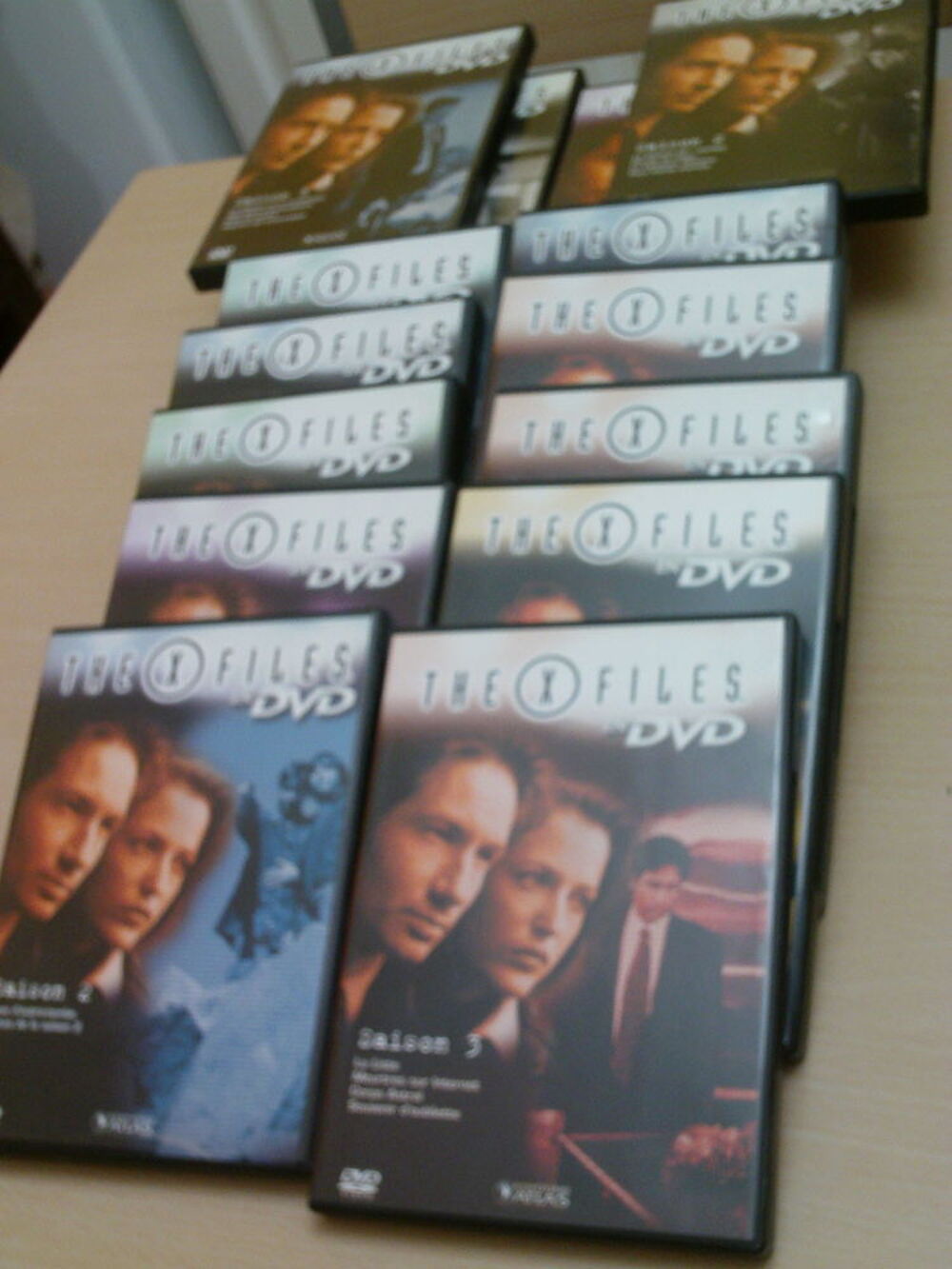  Quatorze DVD de la vieille s&eacute;rie X Files N&deg;982 