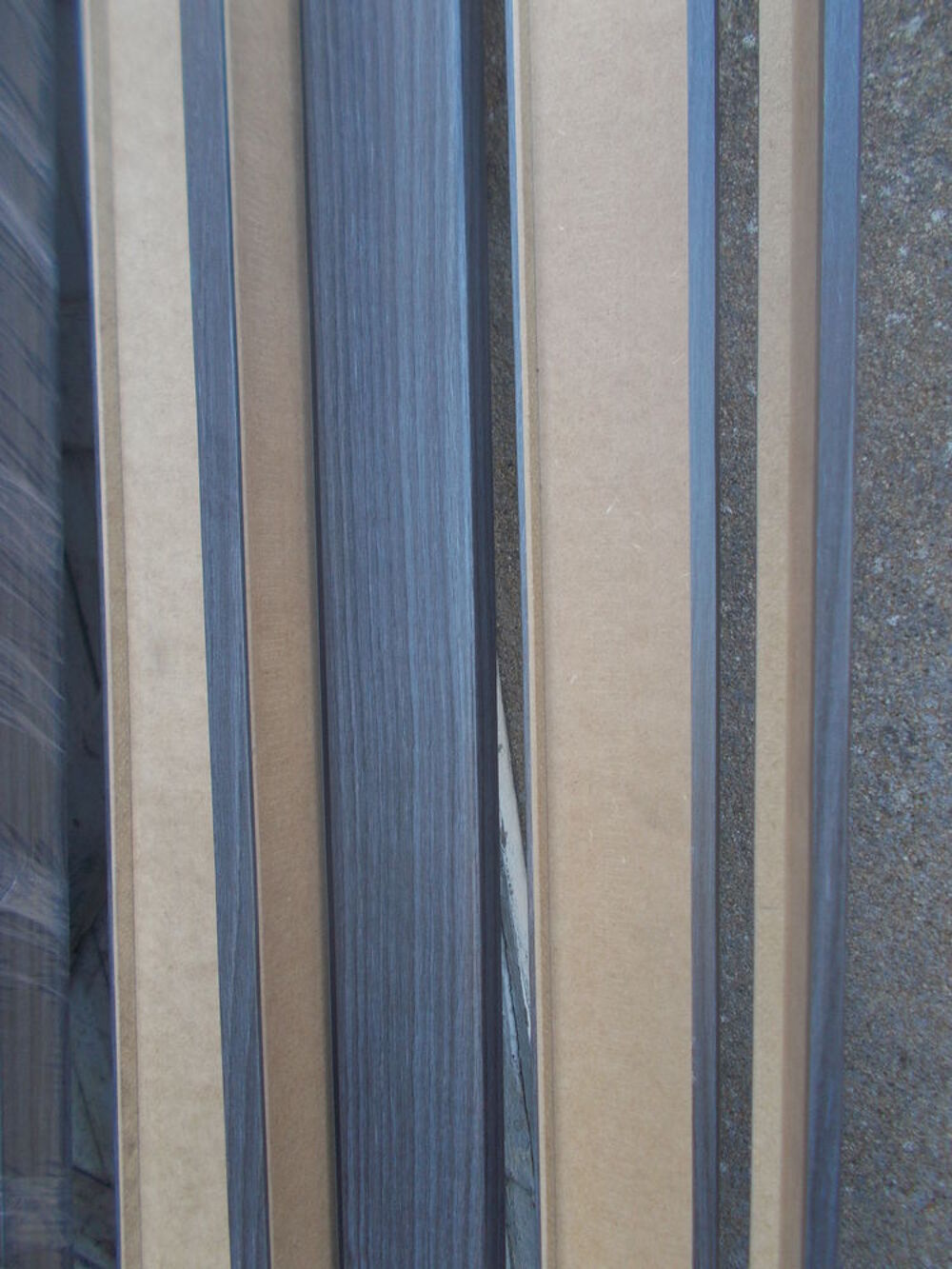 35 lame angle gris neuve 2.20x7cm faire prix Meubles