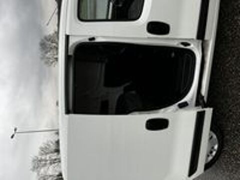 Fiorino FIORINO TOLE 1.4 i.e. 77 PACK PRO NAV 2019 occasion 74150 Massingy