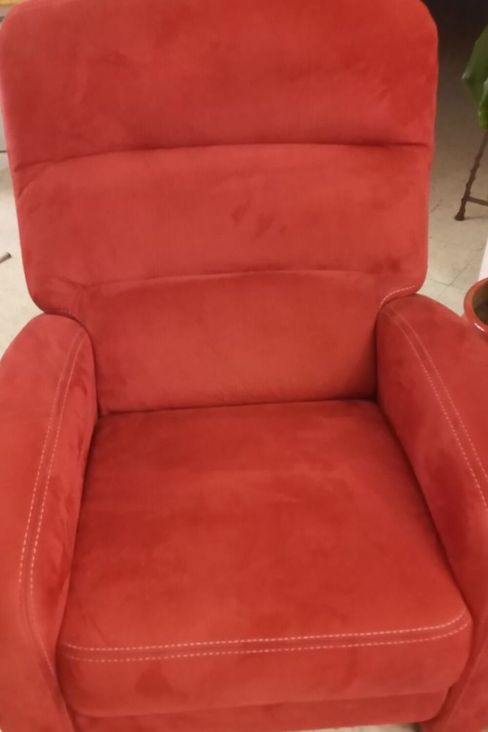canap&eacute; tissu 3places dont 2 &eacute;lectriques + fauteuil 1 place Meubles