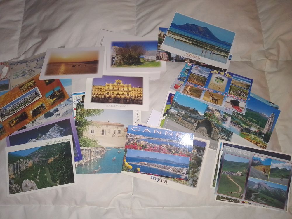 cartes postale (50)(tout sujets) 