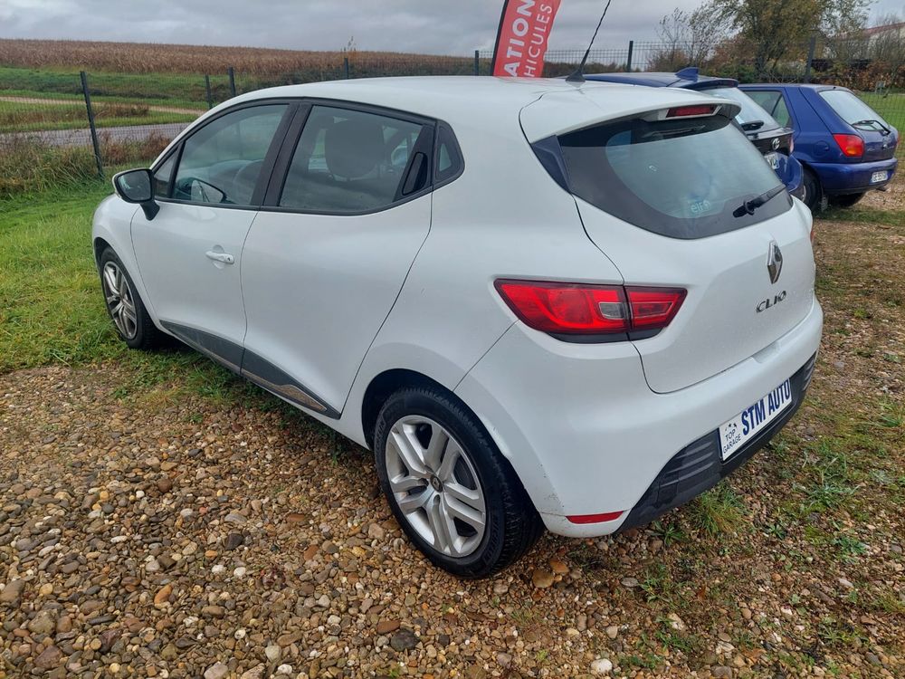 Clio IV Clio dCi 90 Energy eco2 82g Zen 2016 occasion 39380 Mont-sous-Vaudrey