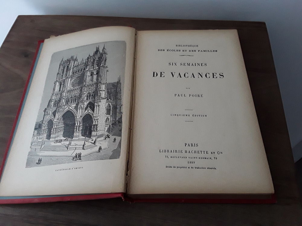 Biblioth&egrave;que des &Eacute;coles et des familles Livres et BD