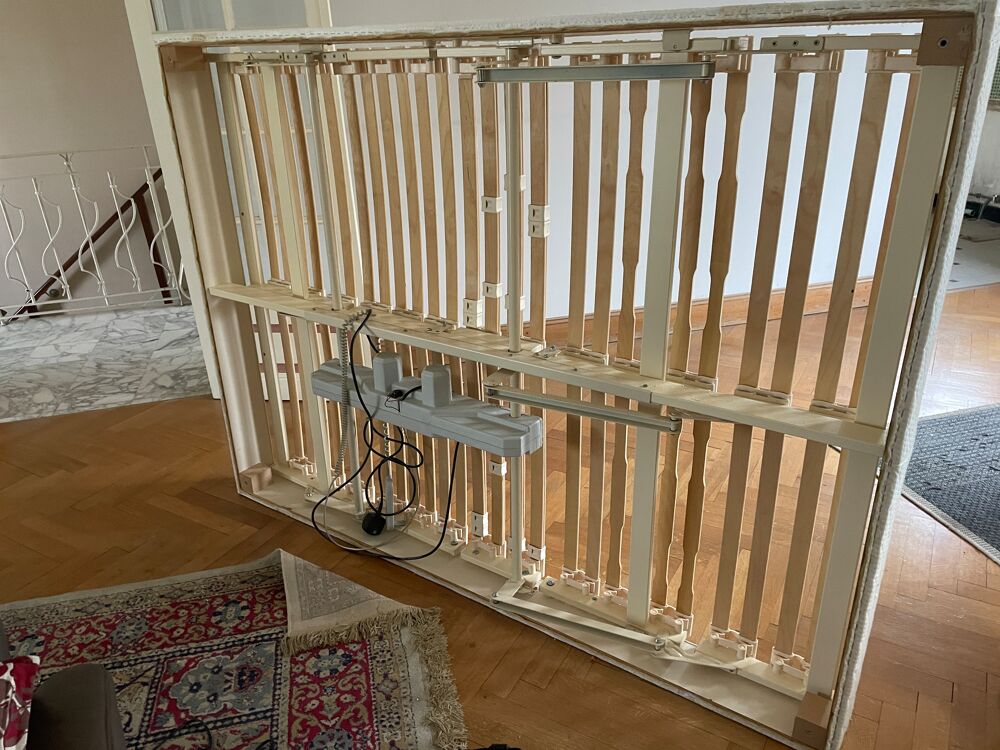 Sommier &eacute;lectrique 140 Meubles