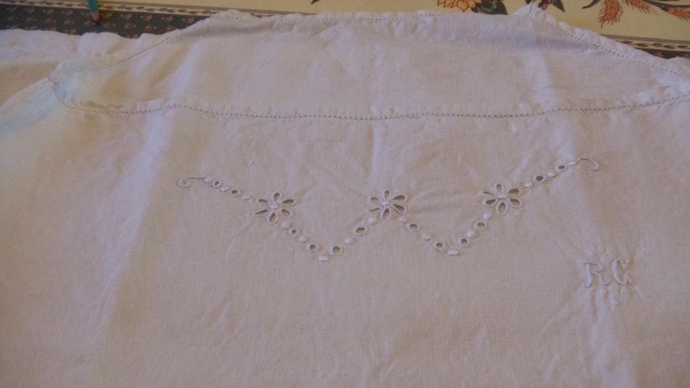 Chemise de nuit ancienne Vêtements