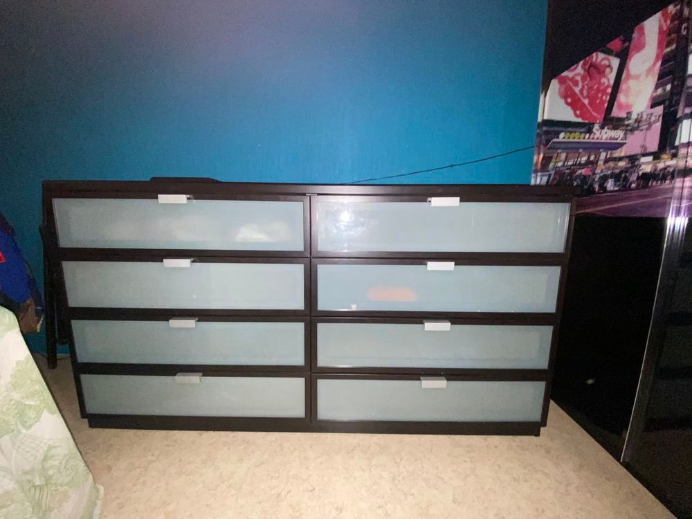 Commode IKEA 8tiroirs 150€ Meubles