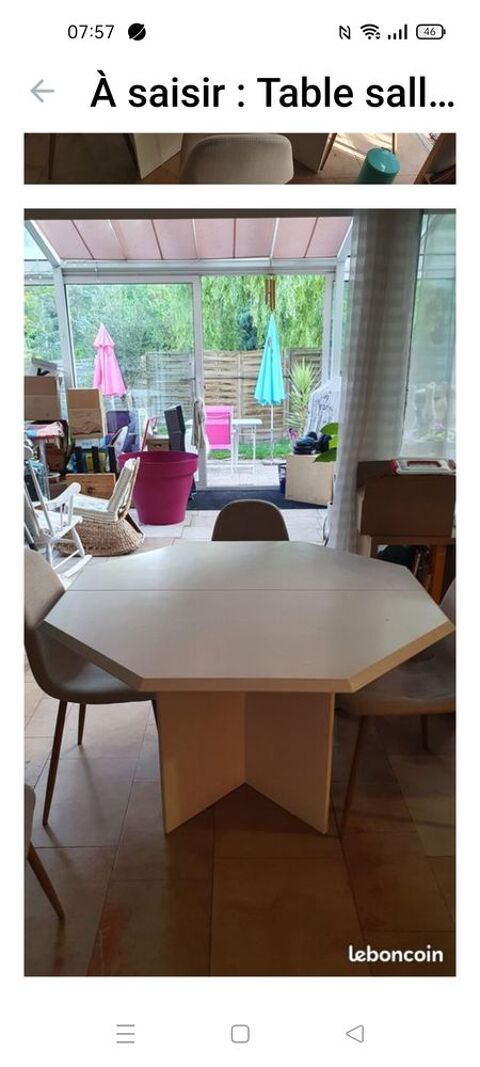 table bois  blanc, hexagonale 6/8 personnes. 70 Vaux-le-Pénil (77)