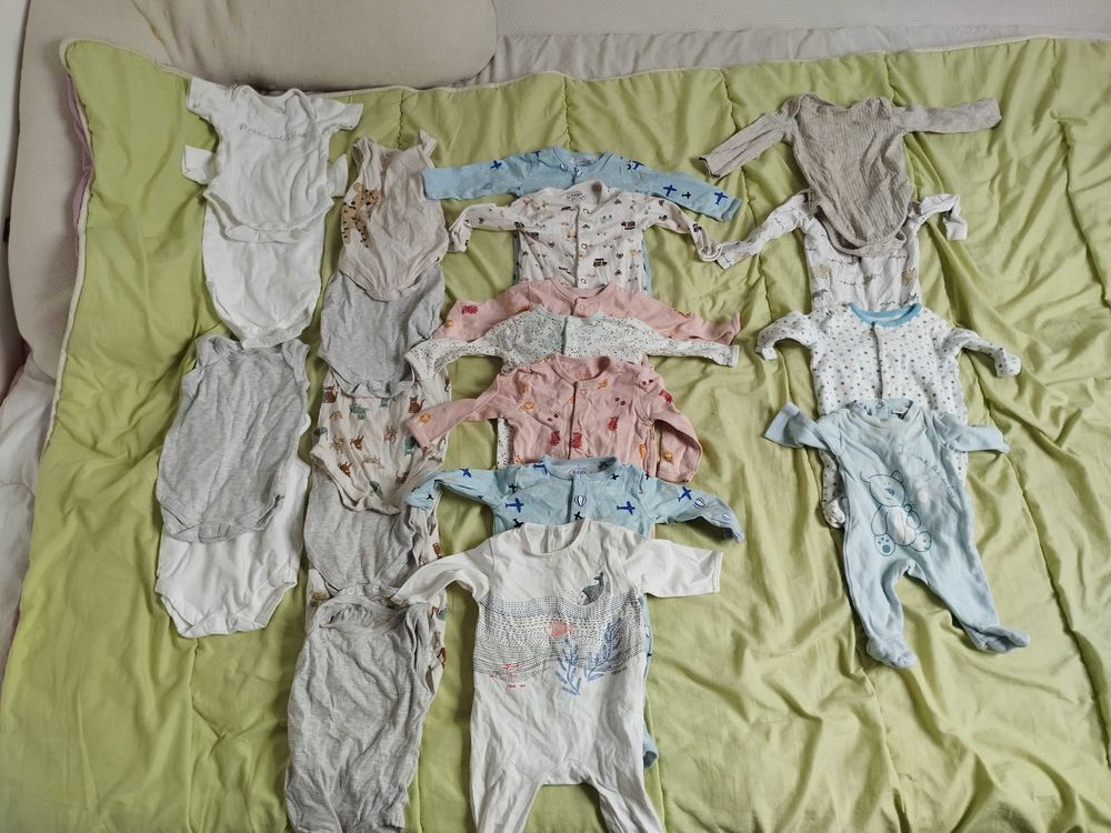 lots pyjama b&eacute;b&eacute; pr&eacute;matur&eacute; Vêtements enfants