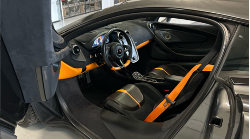 570 GT McLaren 570GT Coup&eacute; V8 3.8 570 ch 2018 occasion 93800 &Eacute;pinay-sur-Seine