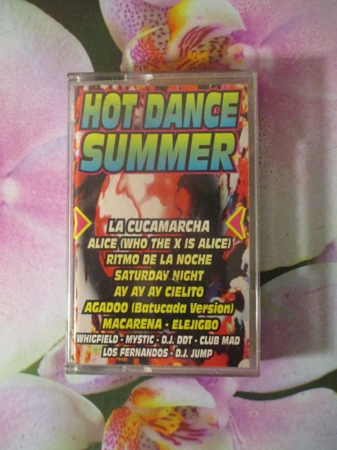 Cassette audio Hot Dance Summer
2 H�rouville-Saint-Clair (14)