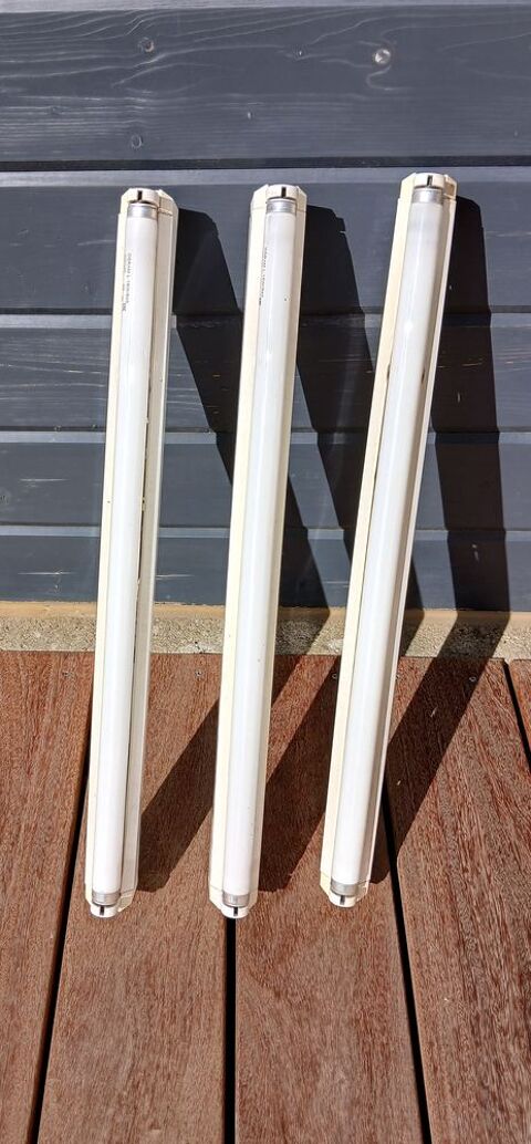 �clairage tube n�on 10 Saint-Brieuc (22)