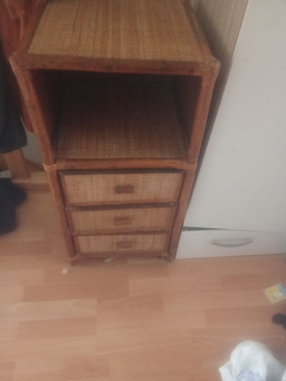 Meuble en rotin v&eacute;ritable Meubles