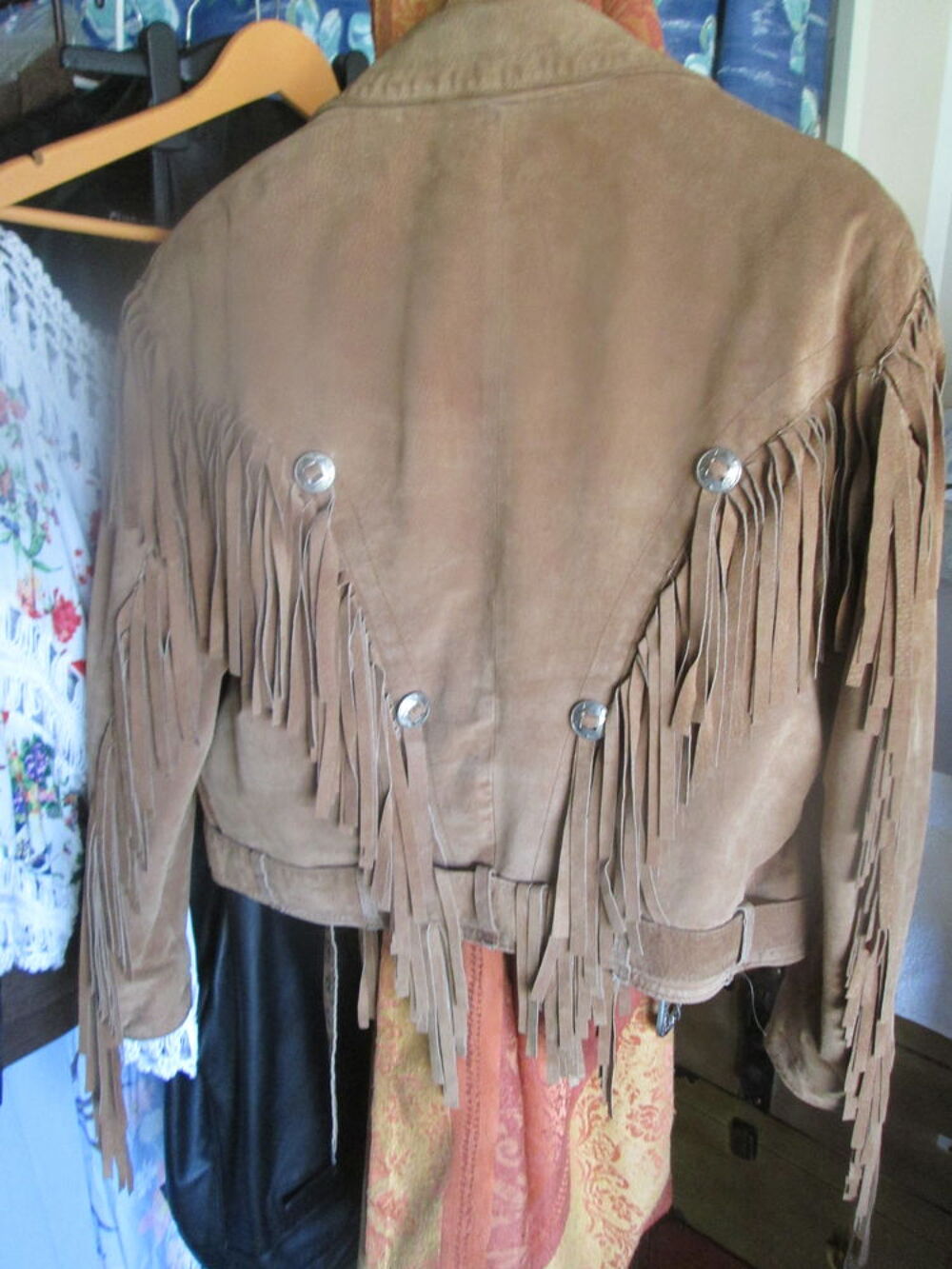 Beau blouson veste &agrave; franges cro&ucirc;te de CUIR Vêtements