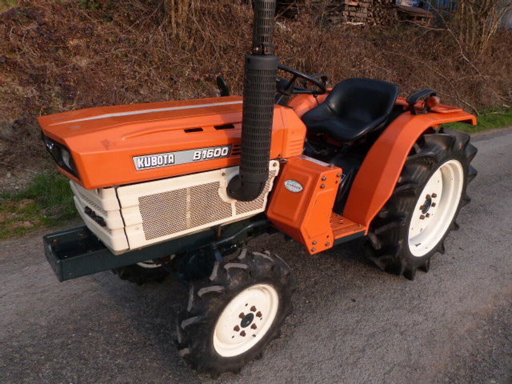 micro tracteur kubota Jardin