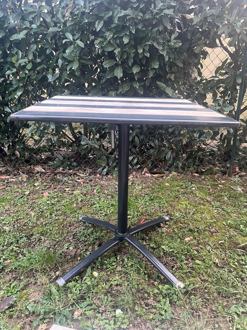 Table de jardin Jardin