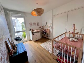  Appartement � louer 4 pi�ces 81 m�