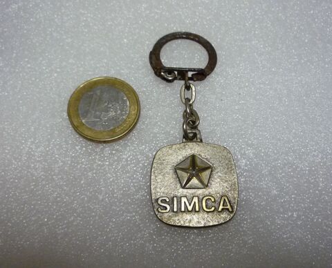 SIMCA pentacle CHRYSLER - Porte cl� 4 Paris 13 (75)