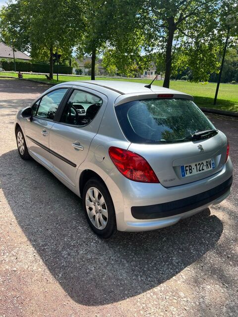 Peugeot 207 1.4 VTi 95ch Premium