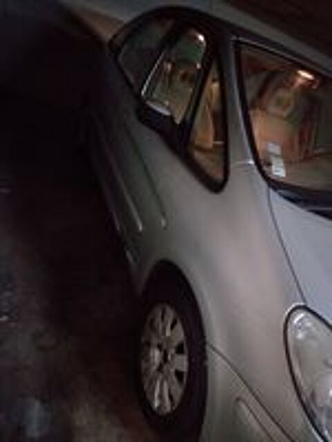 Xsara Xara picasso 1.6l 2005 occasion 02600 Villers-Cotterêts