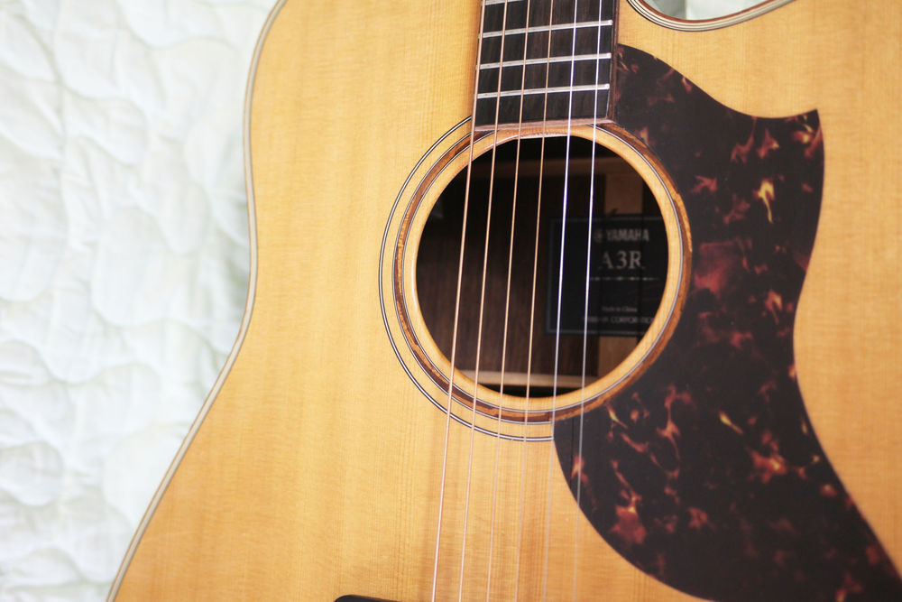 guitare electroacoustique Yamaha Instruments de musique
