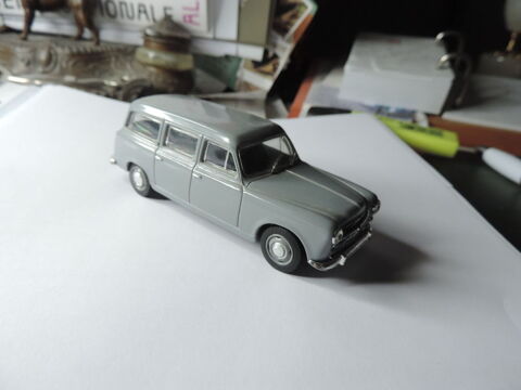 NOREV - PEUGEOT 403 - COMMERCIALE - Echelle : 1/43 �me. 12 Albi (81)