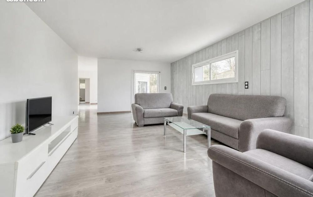 Vente Maison Maison de 140 m² sur un vaste terrain arboré de 3 750 m² Les touches-de-périgny
