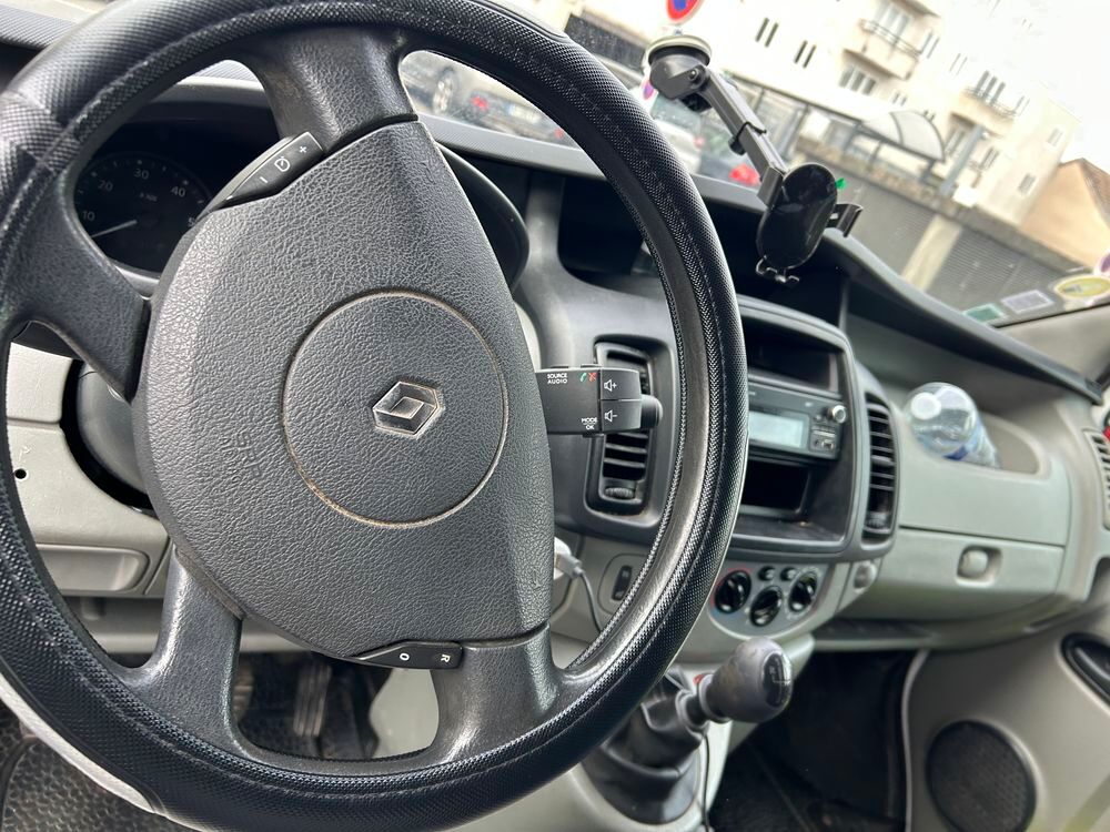 Trafic Combi L1 dCi 115 Intens 2014 occasion 76100 Rouen
