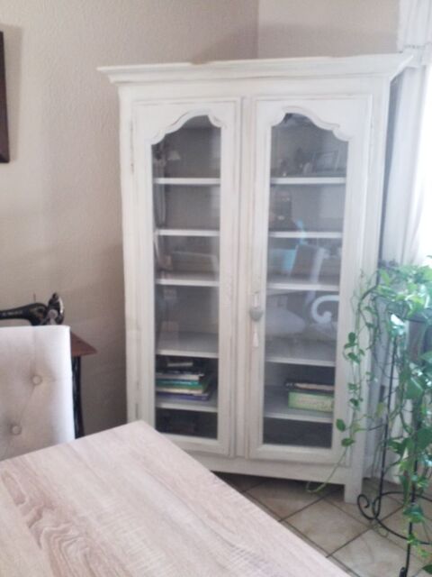 Biblioth�que 80 L'Isle-sur-la-Sorgue (84)